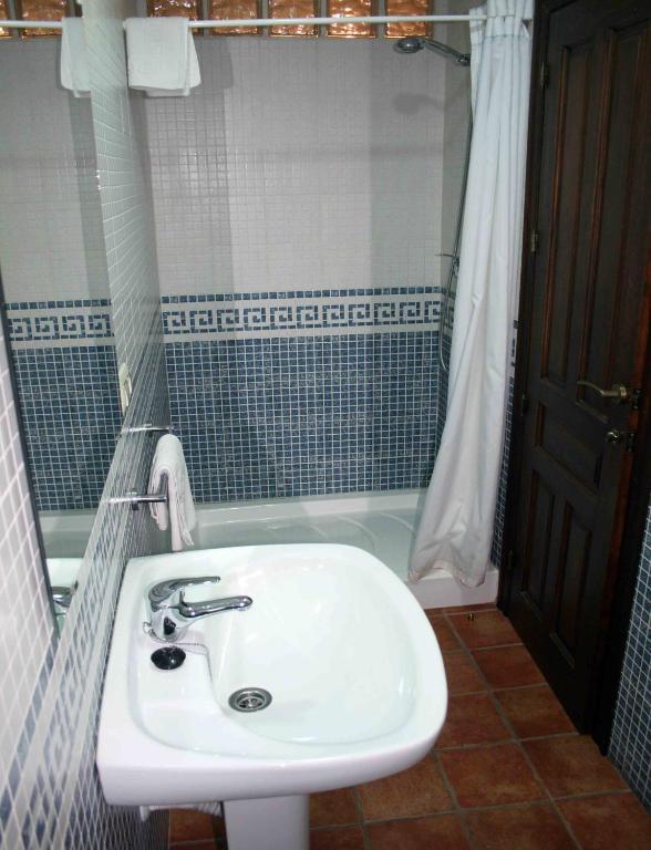 La Casa Del Seise Guest House Baeza Phòng bức ảnh